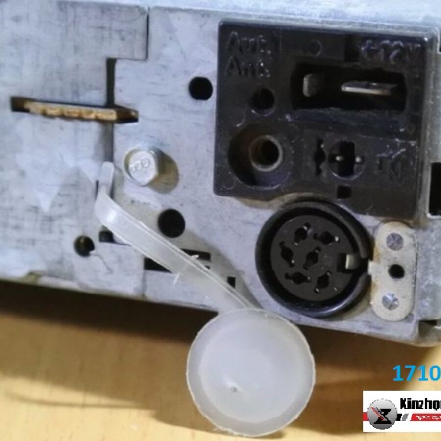 ORIGINAL VW GOLF MK1 up to 1976 BLAUPUNKT (INGOLSTADT) (171035163C)