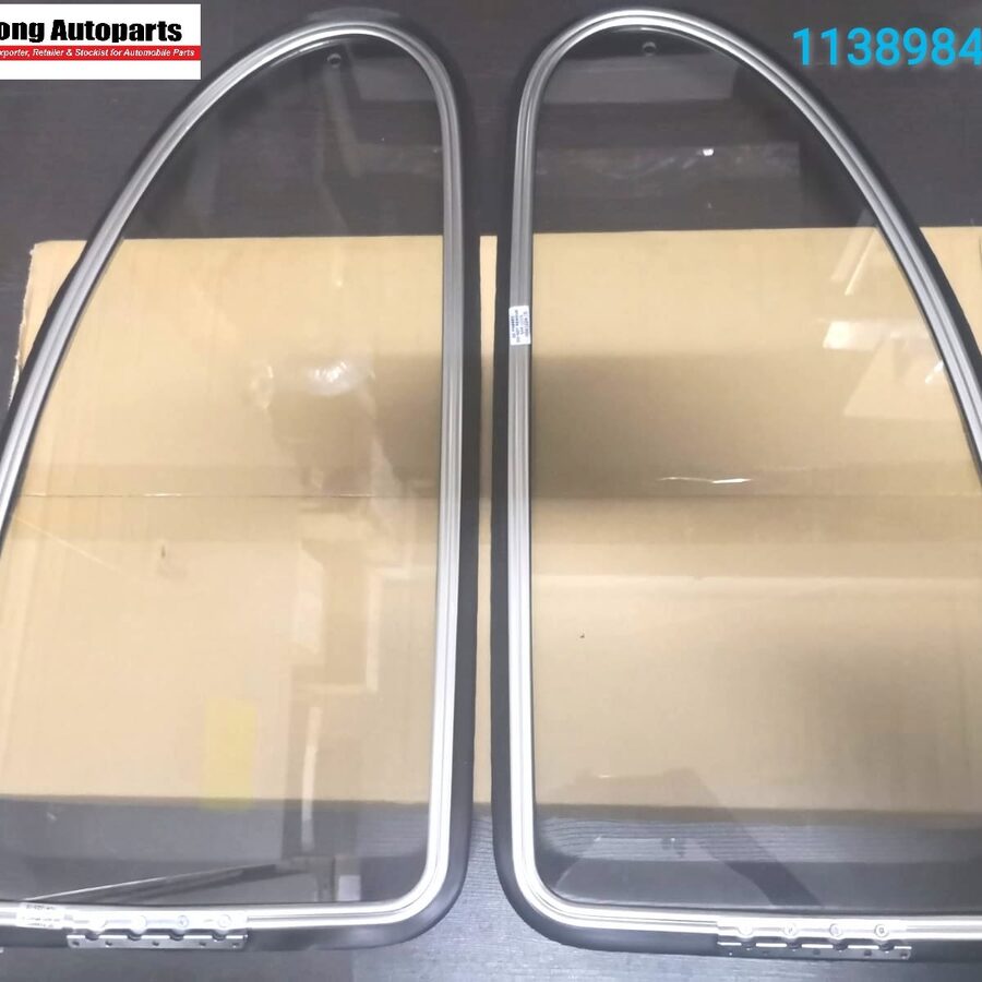 POP OUT WINDOW KIT (PAIR), VW BEETLE T1, 1965-1977 (113898400B)